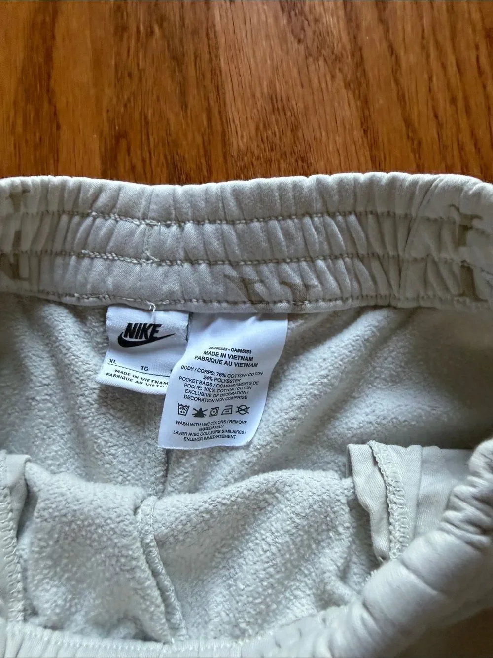 Nike boys shorts, cotton, tan with letters and checks, youth XL (14-16)